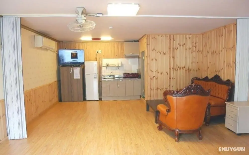 Yeongwol Riverside White House Pension - Oda