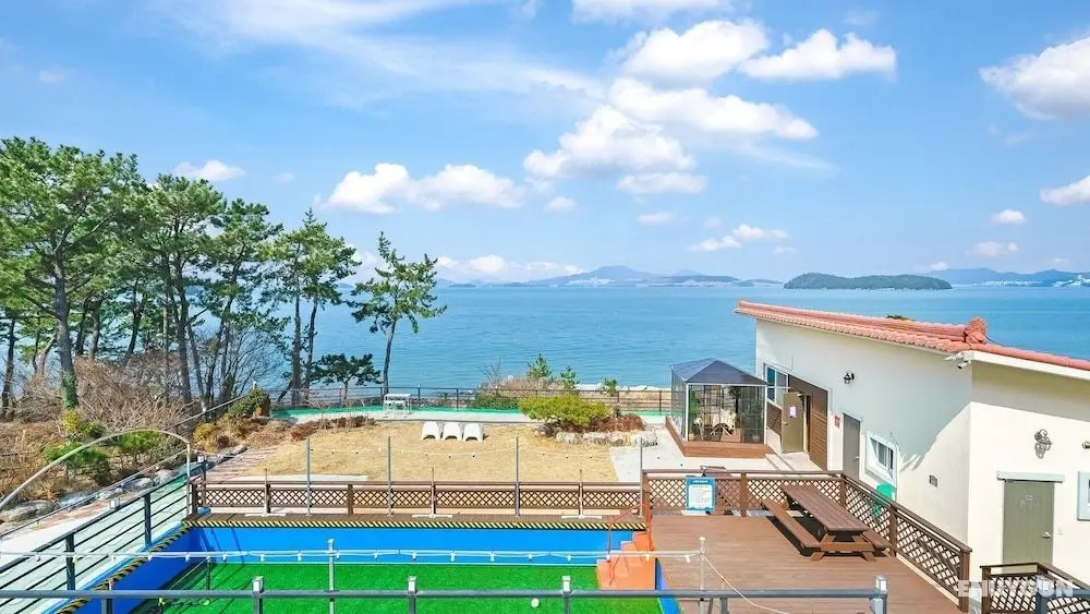 Yeosu Hi Mom Kids Family Pension Black - Dış Mekan