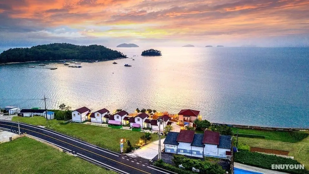 Yeosu Hi Mom Kids Family Pension Gold - Dış Mekan