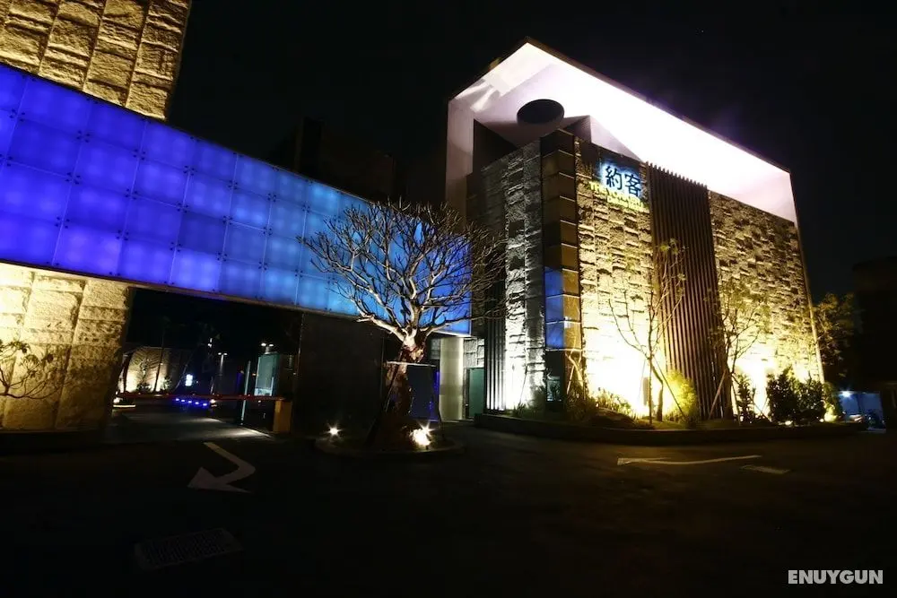 THE YORKER De'luxe Motel - Dış Mekan