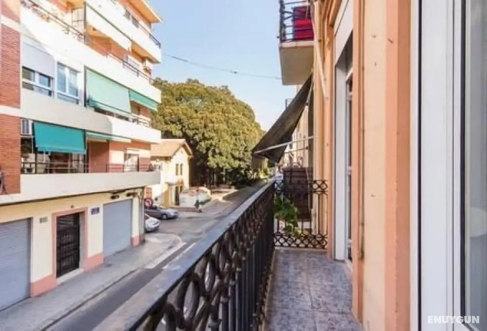 Your Home In Valencia - Oda Düzeni