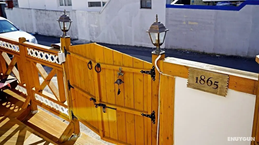 Yours Guesthouse - Dış Mekan