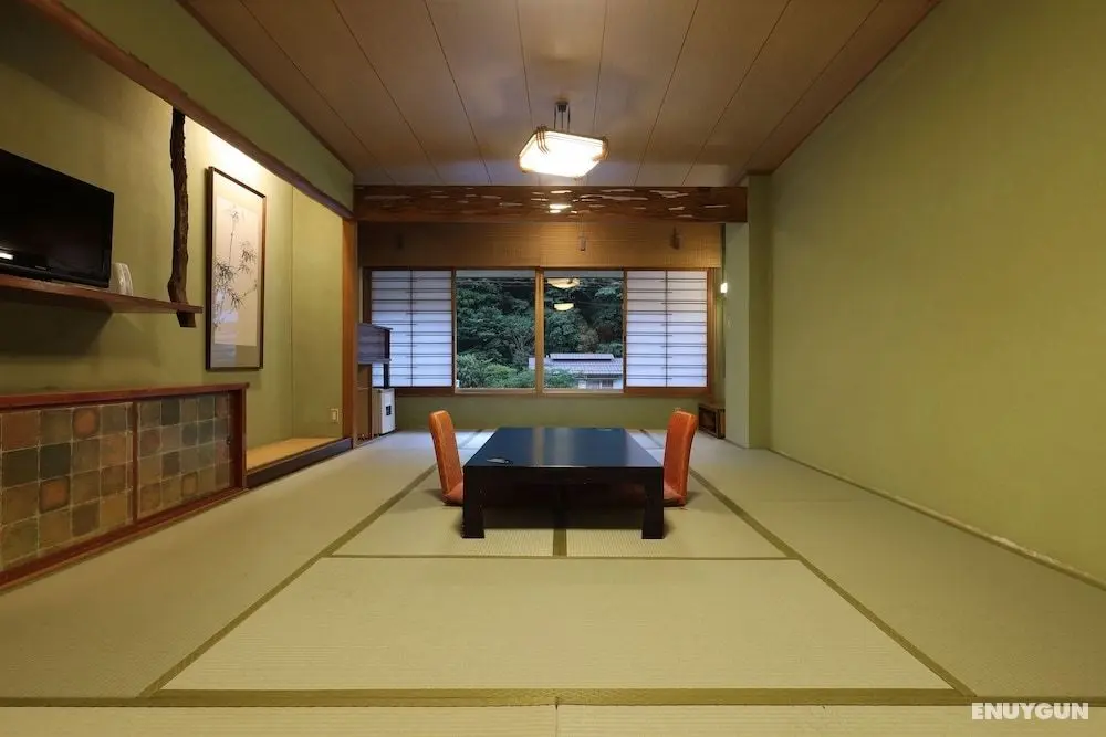 Yubara Kokusai Kanko Hotel Kikunoyu - Oda