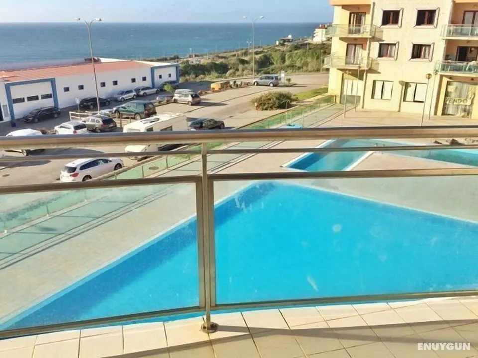 Yuka Surf Ericeira - Ocean View & Pools - Havuz