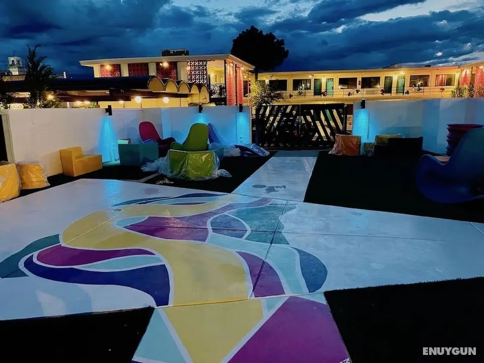 Hotel Zazz - Dış Mekan
