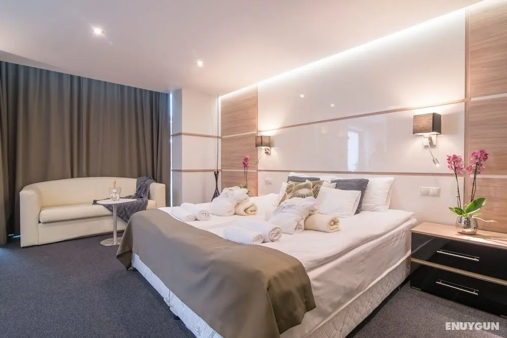 Hotel ZENA beauty & shopping center - Öne Çıkan Resim