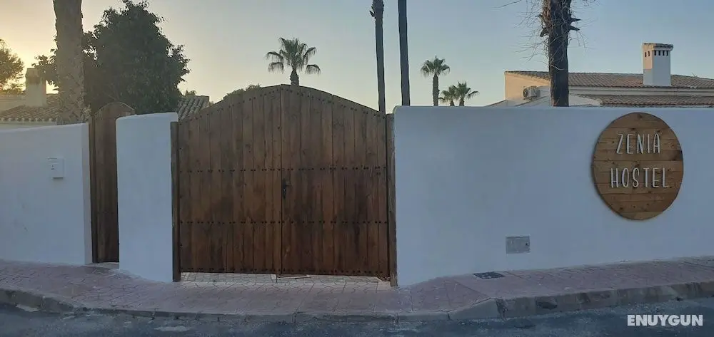 ZENIA HOSTEL - Öne Çıkan Resim