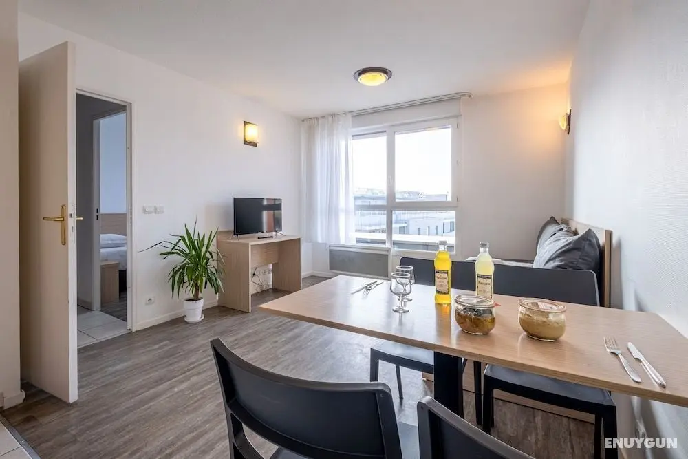 Zenitude Hôtel - Résidences Les Hauts d'Annecy - Öne Çıkan Resim