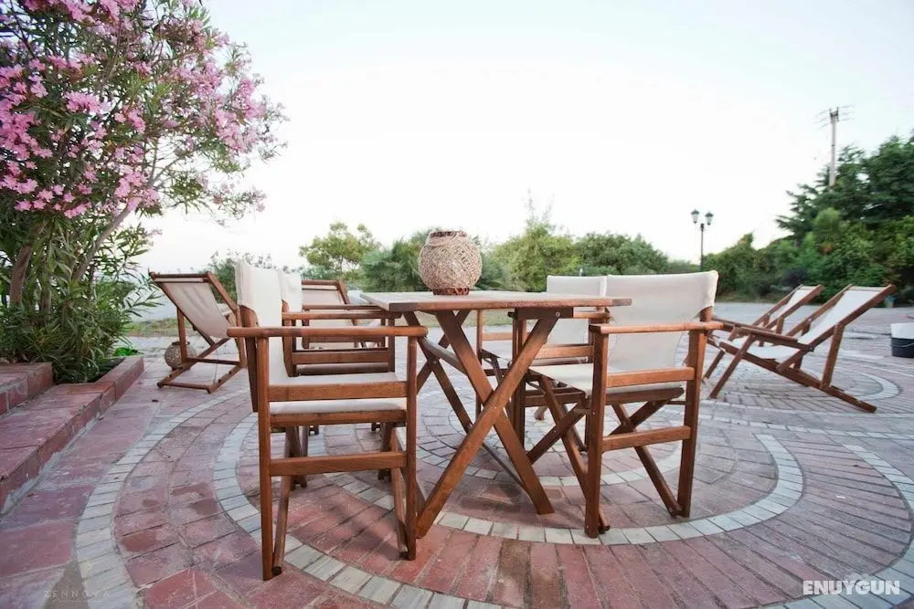 Zennova 32 Kallithea Blue Paradise - Öne Çıkan Resim