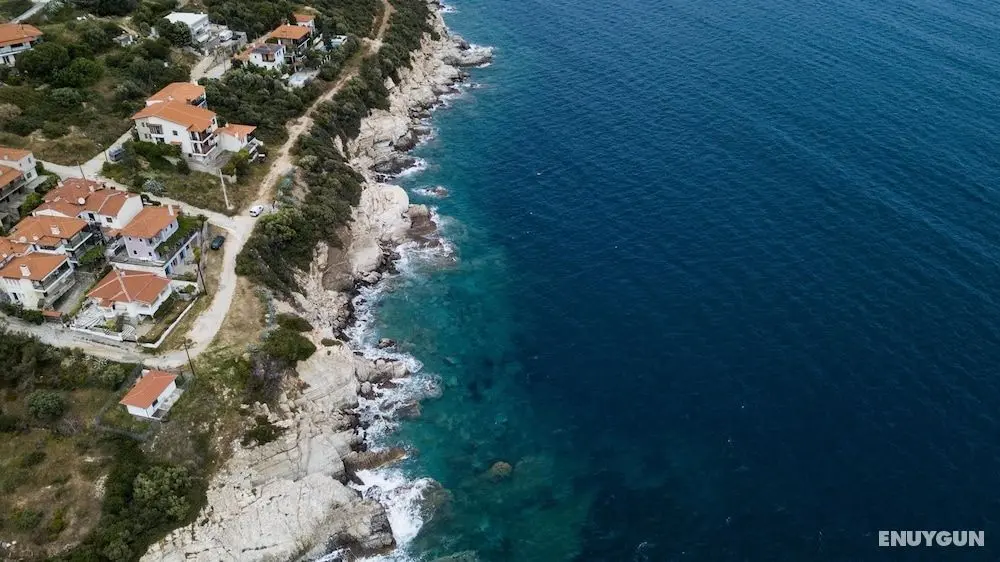 Zennova Sea & Mount Athos View 1 - Öne Çıkan Resim