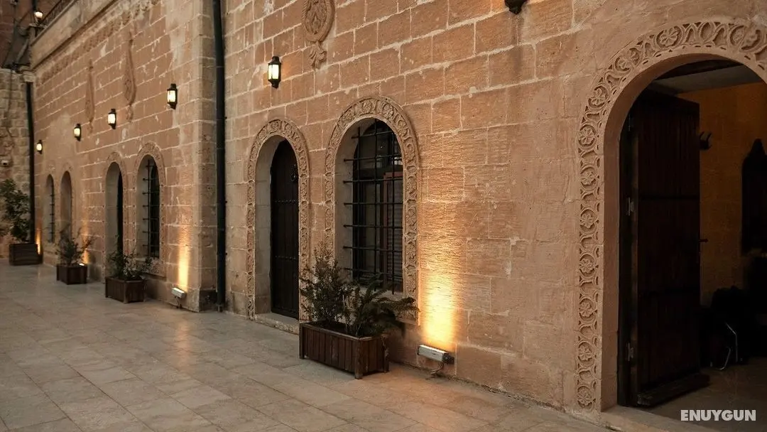 Zerzevan Otel - Dış Mekan