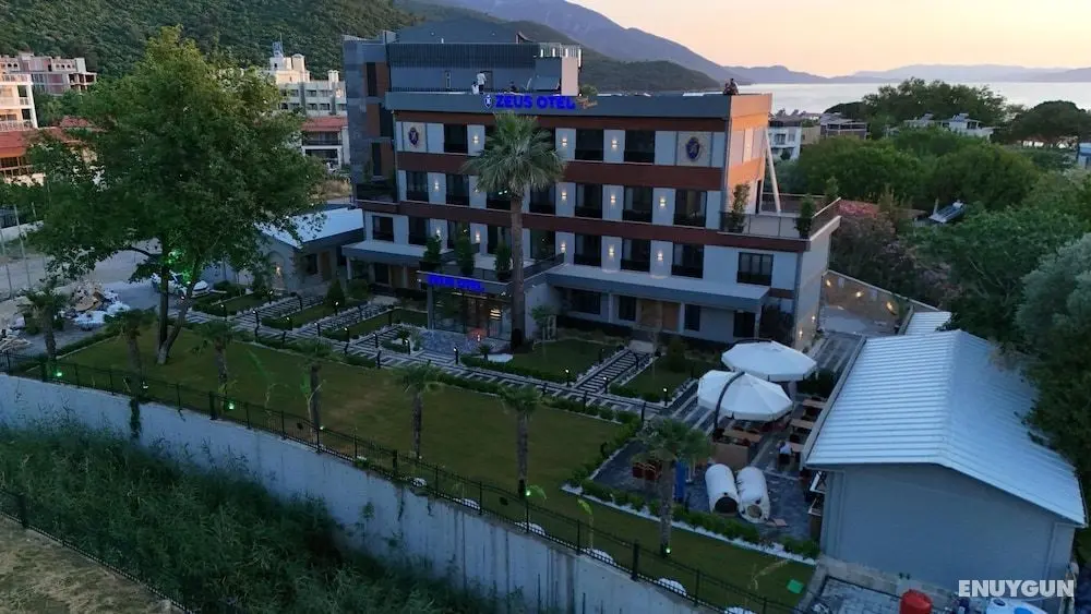 Zeus Otel - Öne Çıkan Resim
