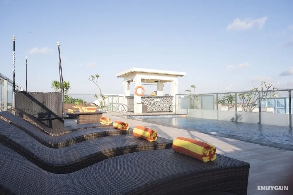 ZIA Hotel Kuta - CHSE Certified - Öne Çıkan Resim