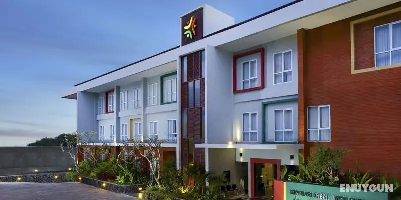 Zizz Convention Hotel - Genel