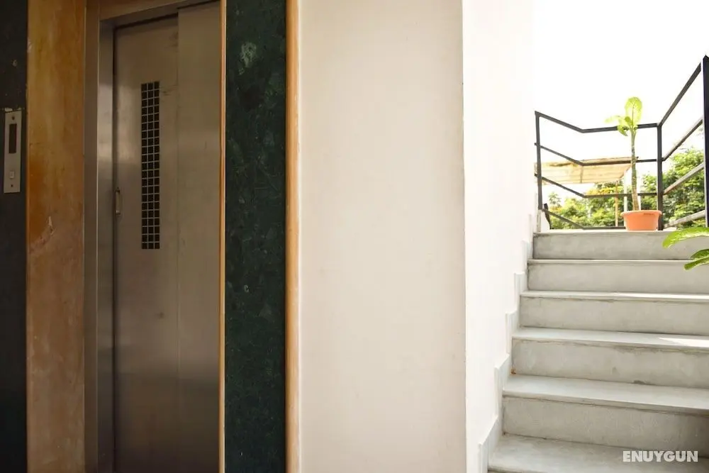 ZO Rooms SR Nagar - İç Mekan