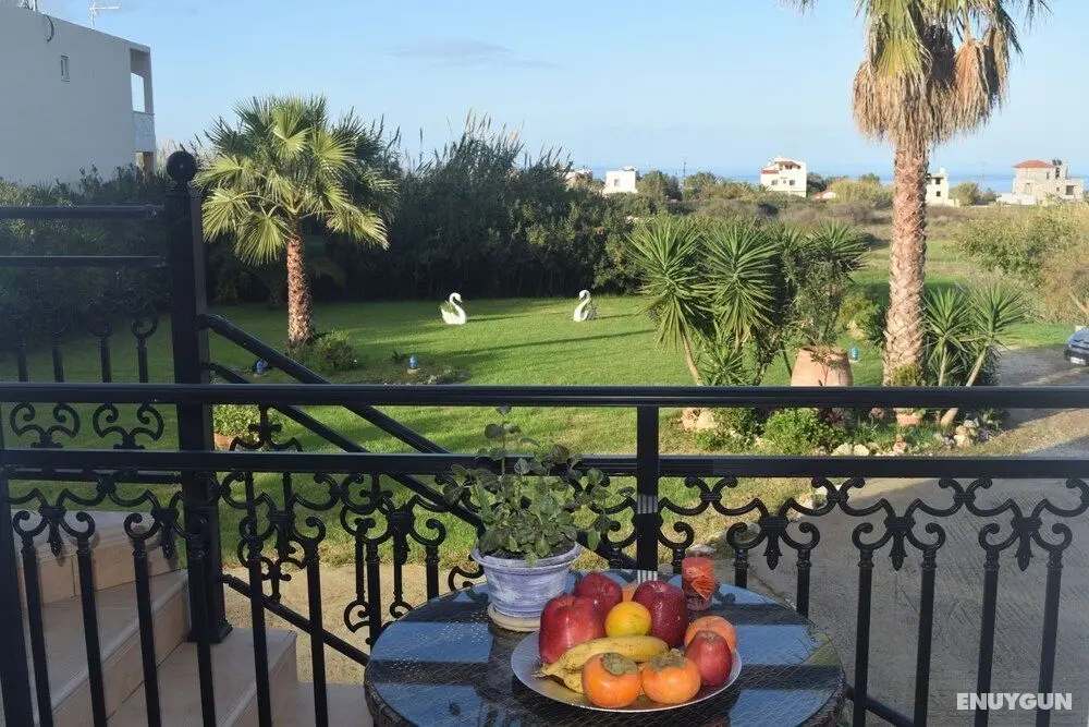 Zoi's Holidays Apartment - Konum Öne Çıkanlar
