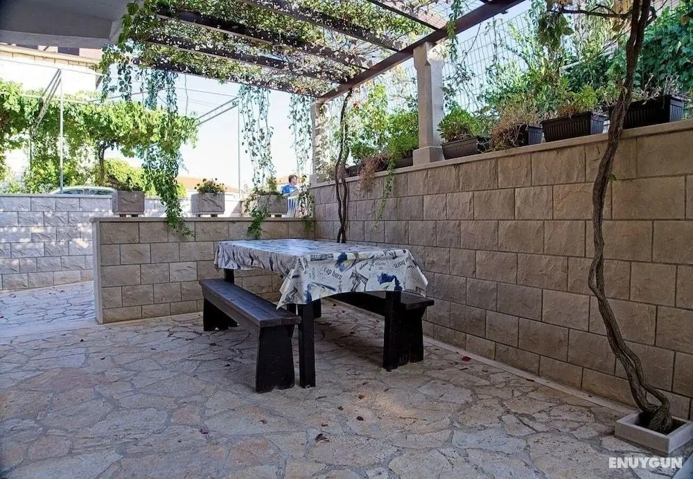 Zoran - 30 m From Beach - A1 - Öne Çıkan Resim