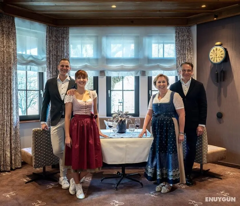 Hotel zum Ochsen Schönwald - Lobi