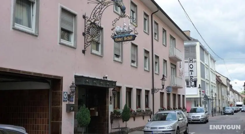Hotel zum Schiff - Genel