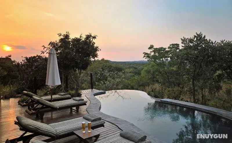 Zwahili Private Game Lodge & Spa - Havuz