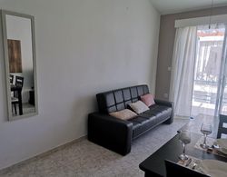1-bed Cosy Apartment Close to Paphos Beach Oda Düzeni