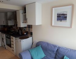 1-bed Apartment in Lewes Located Near Town Centre! Oda Düzeni