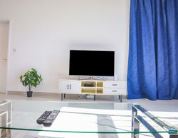 2 Bedroom Apartment- The Pulse Residence Oda Düzeni
