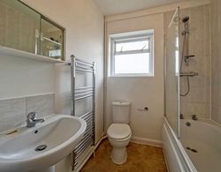2 Bedroom Apt in Residential Locality Banyo Tipleri