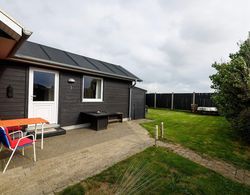 2 Person Holiday Home on a Holiday Park in Esbjerg V Dış Mekan