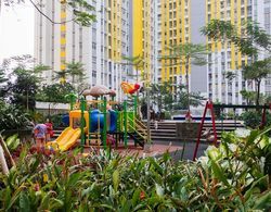 2BR + Sofa Bed The Springlake Summarecon Bekasi Apartment Genel