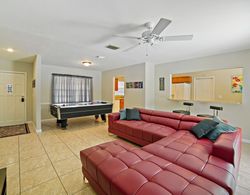 3 BR Pool Home in Tampa by Tom Well IG - 11115 Oda Düzeni