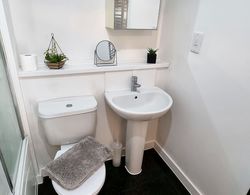 360 Serviced Accommodations - Colchester Marine Quay - 1 Double Bedroom Apartment Banyo Tipleri