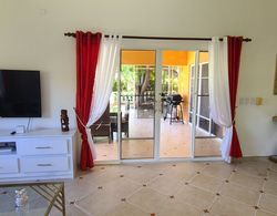 4 Bedroom Villa Privacy in Mind, Gated and Secure İç Mekan