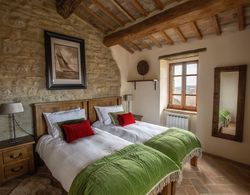 5 Bedroom Holiday Home in Stunning Setting Dış Mekan