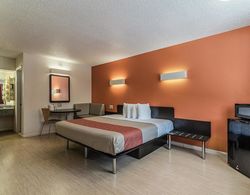 Motel 6 - Albany Airport Genel