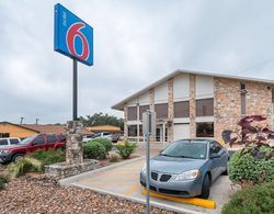 Motel 6 Boerne, TX Dış Mekan