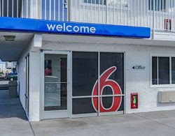 Motel 6 Cheyenne, WY Dış Mekan