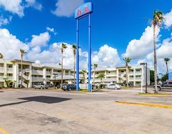 Motel 6 Corpus Christi, TX – North Dış Mekan