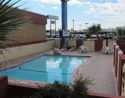 Motel 6 El Paso Airport Genel