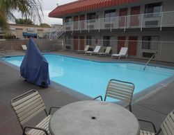 Motel 6 Fresno Genel