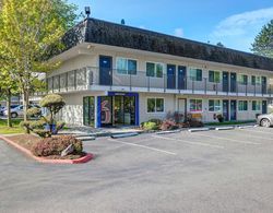 Motel 6 Issaquah, WA - Seattle - East Dış Mekan