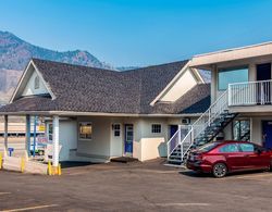 Motel 6 Kamloops, BC Dış Mekan