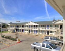 Motel 6 Kerrville, TX Dış Mekan
