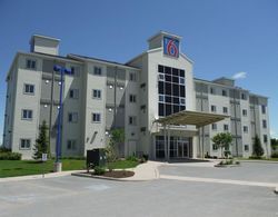 Motel 6 Kingston Genel