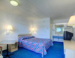 Motel 6 Knoxville North Genel