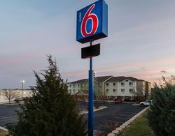 Motel 6 Lincoln, NE Dış Mekan