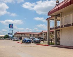 Motel 6 Mesquite, TX - Rodeo - Convention Ctr Dış Mekan