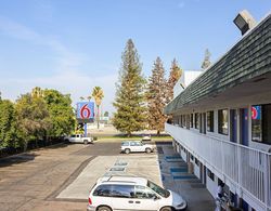 Motel 6 Porterville, CA Dış Mekan