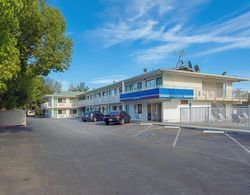 Motel 6 Red Bluff, CA Dış Mekan