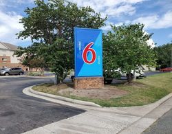 Motel 6 Richmond, VA - I-64 West Dış Mekan